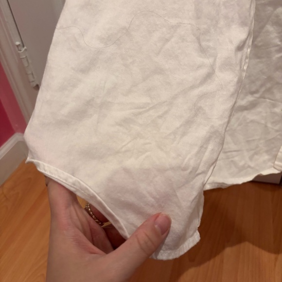 Banana Republic women’s white Button-down shirt - Picture 4 of 5